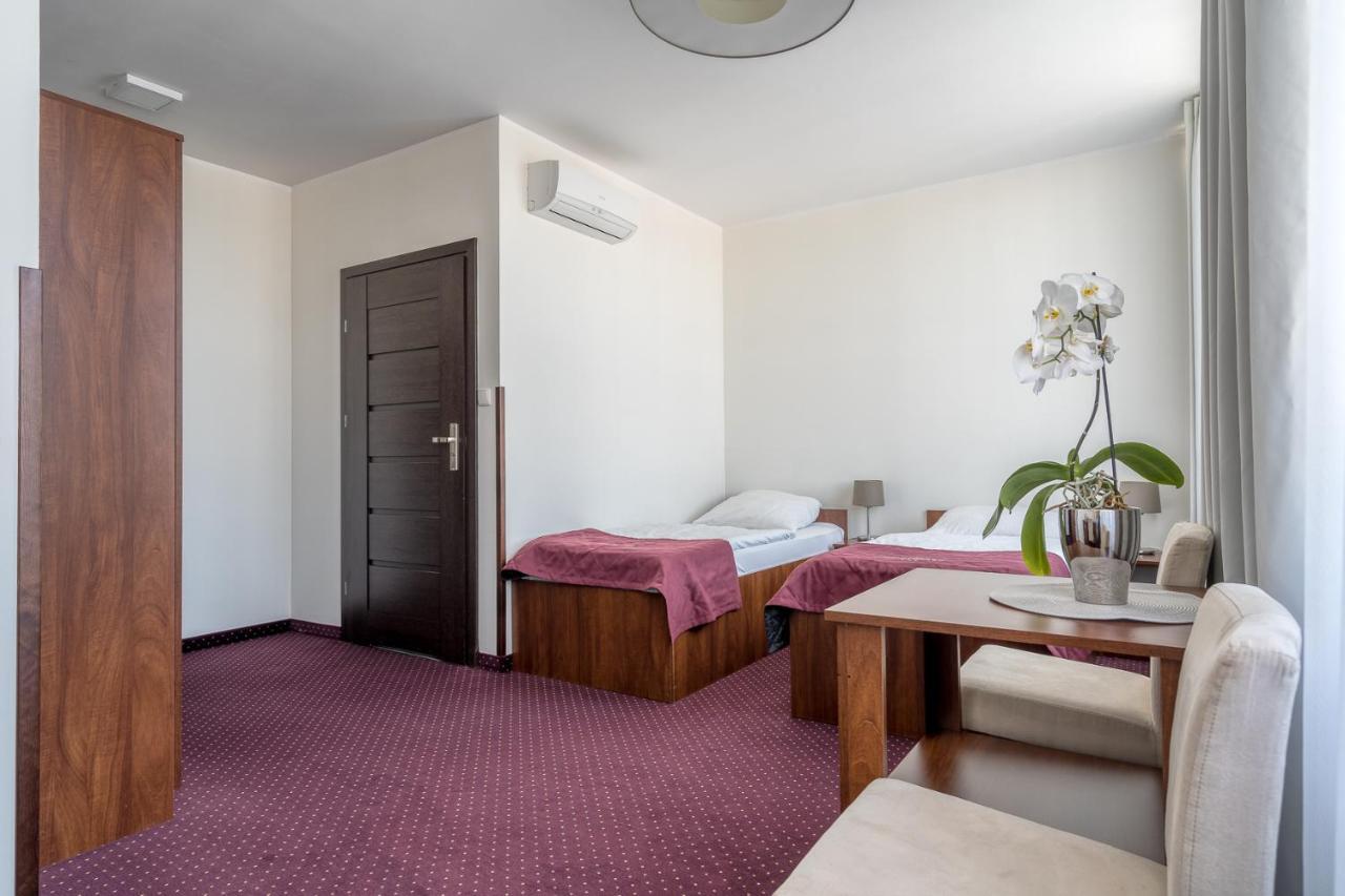 Hotel Stork Brodnica  Exterior foto