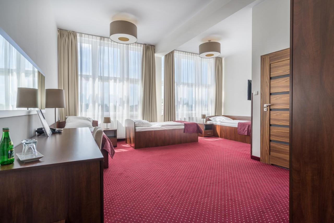 Hotel Stork Brodnica  Exterior foto